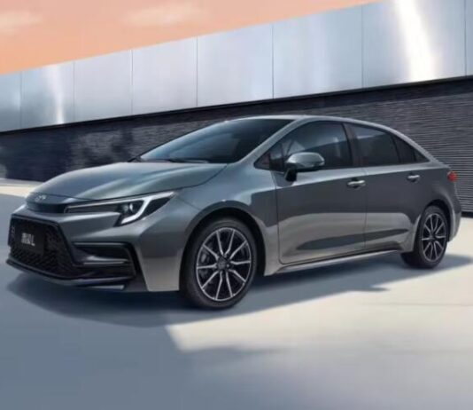 Toyota представила оновлений седан Levin L для китайського ринку Toyota представила оновлений седан Levin L для китайського ринку