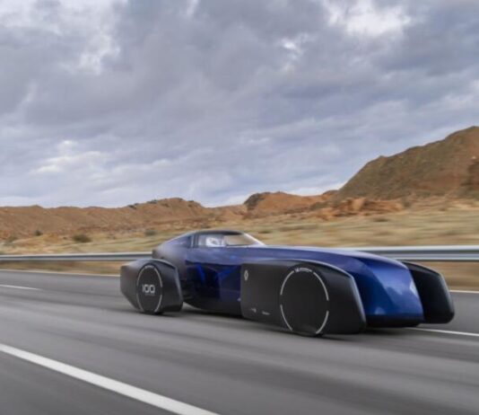 Електрокар Renault подолав 1000 км на одному заряді батареї Електрокар Renault подолав 1000 км на одному заряді батареї