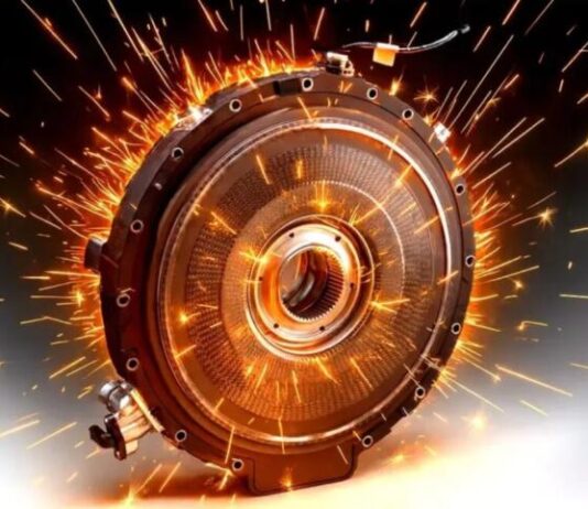 Mercedes-Benz представив прототип електромотора потужністю до 1000 к.с.