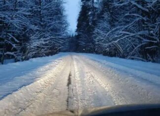 Автоексперт назвав необхідний набір для зимової подорожі машиною Автоексперт назвав необхідний набір для зимової подорожі машиною
