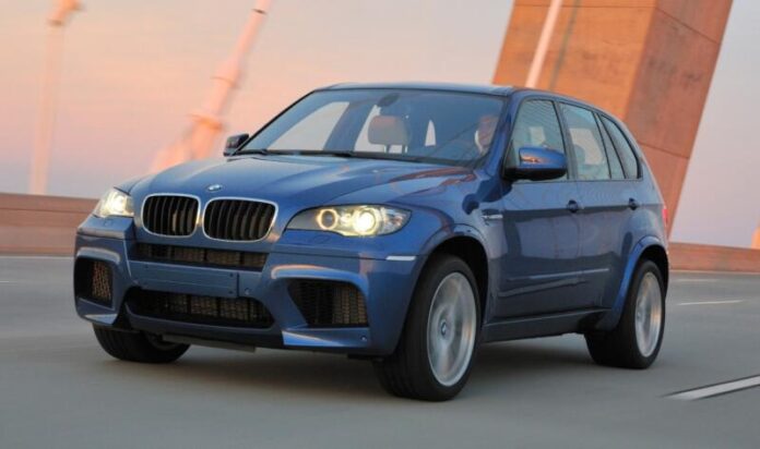 Які старі кросовери найбільше витрачають бензин у місті