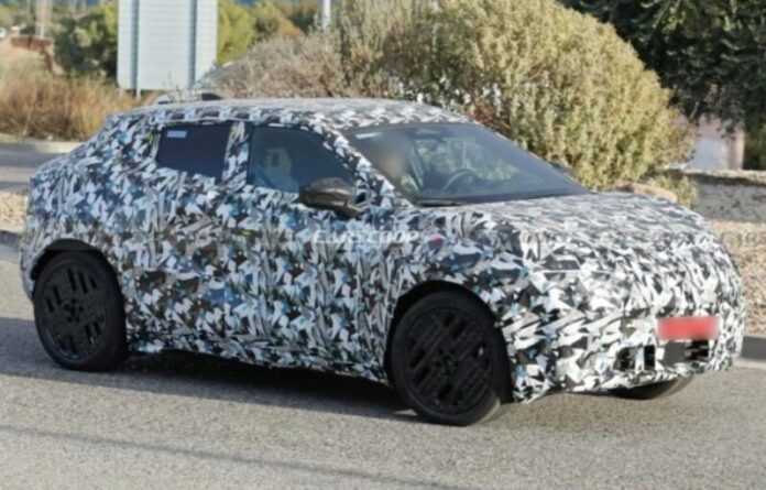 Nissan готує електричний Juke EV: перші фото прототипу на тестах у Європі