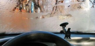 ADAC спростував популярний лайфхак проти вологості в автомобілі