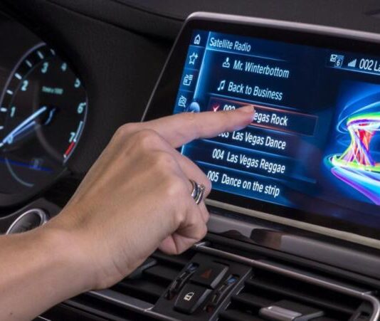 Euro NCAP змушує авто повернути фізичні кнопки