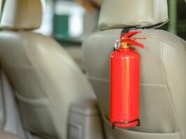 Що має бути в автомобілі за правилами: перелік обов’язкових речей Що має бути в автомобілі за правилами: перелік обов’язкових речей