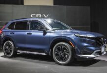 Honda працює над новим поколінням двигуна V4 Honda працює над новим поколінням двигуна V4