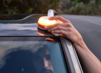 Цифровий трикутник V27 змінить правила безпеки на дорогах з 2026 року Цифровий трикутник V27 змінить правила безпеки на дорогах з 2026 року