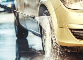 Як правильно мити машину взимку, щоб не нашкодити Як правильно мити машину взимку, щоб не нашкодити