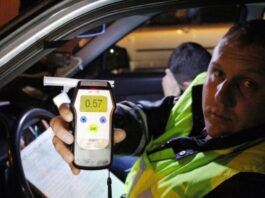 Що потрібно знати та перевірити перед тим, як дмухати в алкотестер Що потрібно знати та перевірити перед тим, як дмухати в алкотестер