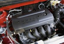Названо 10 автомобілів, чиї двигуни вважаються майже «невбиваними» Названо 10 автомобілів, чиї двигуни вважаються майже «невбиваними»