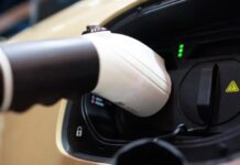 У Європі з’являються надшвидкі зарядки: 300 км пробігу всього за 8 хвилин