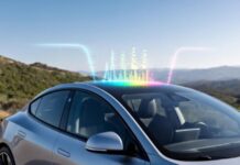 Tesla готує заводське рішення для супутникового інтернету у своїх авто Tesla готує заводське рішення для супутникового інтернету у своїх авто