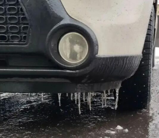 Експерти розповіли, як захистити авто від пошкоджень у холодну пору Експерти розповіли, як захистити авто від пошкоджень у холодну пору