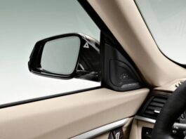 Експерт розповів, як налаштувати дзеркала, щоб уникати сліпих зон