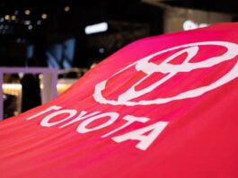 Toyota поступово відмовляється від атмосферних V6 Toyota поступово відмовляється від атмосферних V6