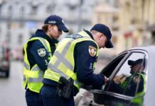 Поліцейський пояснив, які авто зупиняють найчастіше та чому Поліцейський пояснив, які авто зупиняють найчастіше та чому