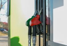 Механік пояснив, як реально економити на пальному