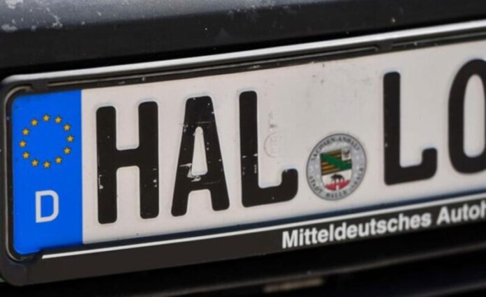 Штрафи за авто на іноземній реєстрації: що дозволено поліції