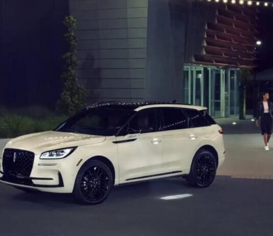 Названо 5 найдоступніших преміальних компактних кросоверів 2025 року Названо 5 найдоступніших преміальних компактних кросоверів 2025 року