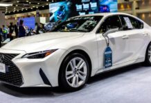 Топ-8 нових автомобілів, які вважаються застарілими в 2025 році