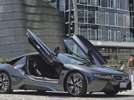 Ера люксу повертається: все більше людей обирають дорогі авто Ера люксу повертається: все більше людей обирають дорогі авто