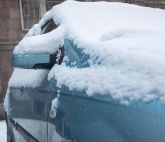 Як безпечно заводити авто у сильний мороз: поради експертів Як безпечно заводити авто у сильний мороз: поради експертів