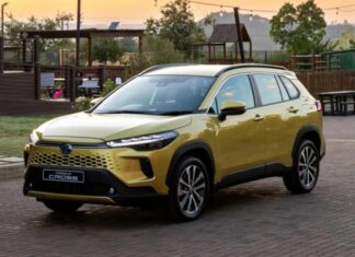 ТОП-10 бестселерів серед кросоверів у Японії ТОП-10 бестселерів серед кросоверів у Японії