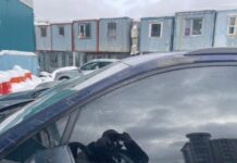 Як зберегти чистими бічні вікна авто без зайвих зупинок Як зберегти чистими бічні вікна авто без зайвих зупинок