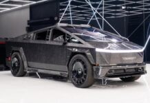 Mansory представила доопрацьований Tesla Cybertruck Elongation (фото) Mansory представила доопрацьований Tesla Cybertruck Elongation (фото)