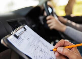 Названо найпоширеніші помилки на практичному іспиті ТСЦ МВС Названо найпоширеніші помилки на практичному іспиті ТСЦ МВС