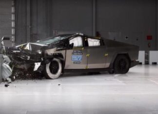 Оновлений Tesla Cybertruck довів високий рівень безпеки на краш-тестах Оновлений Tesla Cybertruck довів високий рівень безпеки на краш-тестах