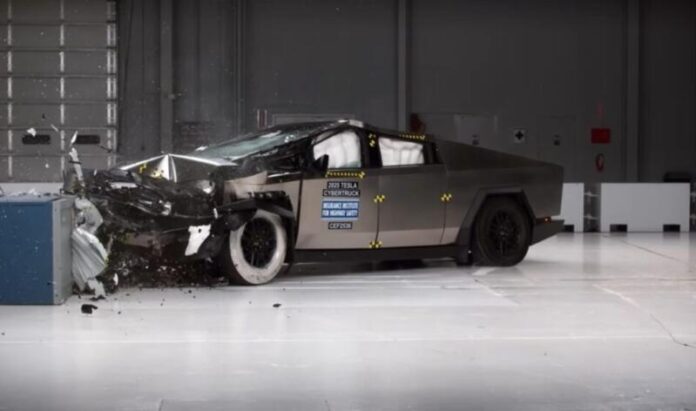 Screenshot_8 Оновлений Tesla Cybertruck довів високий рівень безпеки на краш-тестах