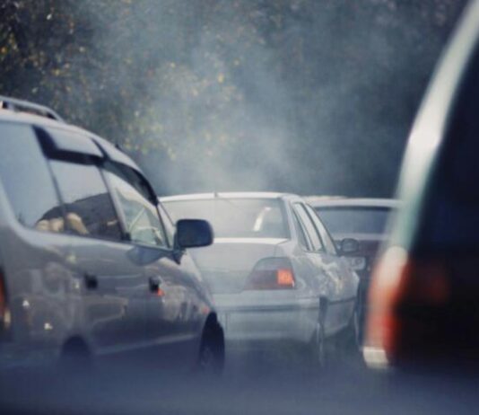 Єврокомісія пом’якшує план заборони ДВЗ до 2035 року Єврокомісія пом’якшує план заборони ДВЗ до 2035 року