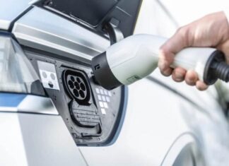 Чому повний заряд скорочує життя батареї електромобіля Чому повний заряд скорочує життя батареї електромобіля