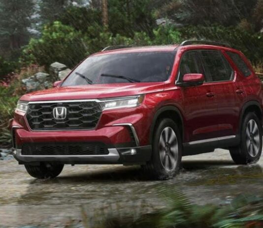 ТОП-5 кросоверів, якими водії користуються довше за Toyota RAV4 ТОП-5 кросоверів, якими водії користуються довше за Toyota RAV4