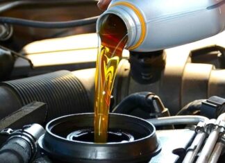 Міфи про моторну оливу: що варто знати водіям Міфи про моторну оливу: що варто знати водіям