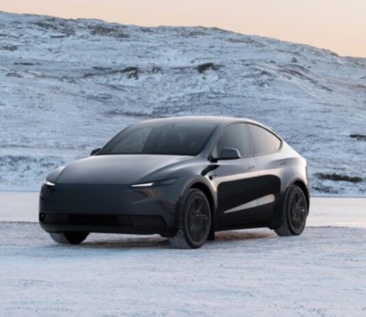 Tesla додала Model Y з рекордним запасом ходу 657 км Tesla додала Model Y з рекордним запасом ходу 657 км