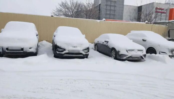 Screenshot_1 Чому не варто надовго залишати авто під снігом