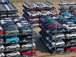 ЄС може запровадити мита на гібридні авто з Китаю слідом за електрокарами ЄС може запровадити мита на гібридні авто з Китаю слідом за електрокарами