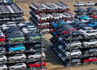 ЄС може запровадити мита на гібридні авто з Китаю слідом за електрокарами ЄС може запровадити мита на гібридні авто з Китаю слідом за електрокарами