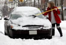 Як пережити сильний снігопад за кермом Як пережити сильний снігопад за кермом