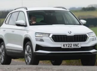 Skoda готує нове покоління Karoq із гібридами та ДВЗ Skoda готує нове покоління Karoq із гібридами та ДВЗ