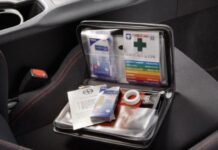 Водіям нагадали, що має лежати в автомобільній аптечці Водіям нагадали, що має лежати в автомобільній аптечці
