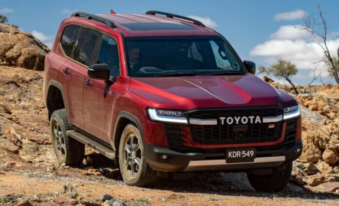 Screenshot_11 Toyota оголосила про запуск гібридного Land Cruiser 300