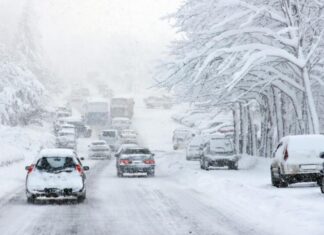 Топ-5 помилок, які загрожують загробити автомобіль взимку Топ-5 помилок, які загрожують загробити автомобіль взимку