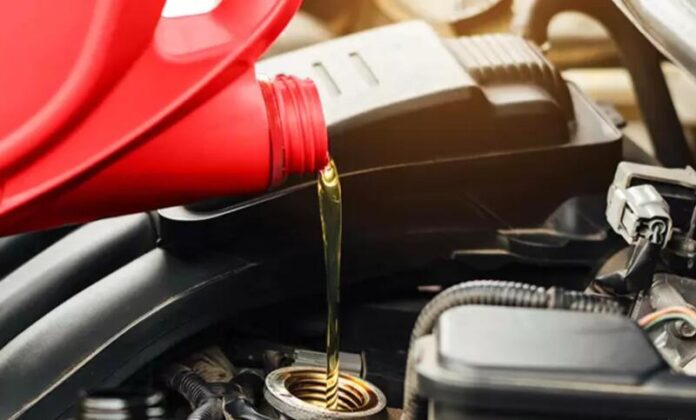 Screenshot_12 Експерти попереджають про ризики купівлі моторної оливи на розлив