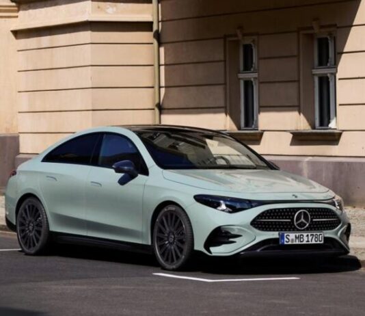 Mercedes-Benz CLA став автомобілем року в Європі Mercedes-Benz CLA став автомобілем року в Європі
