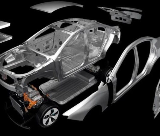 Європейські електрокари стають доступнішими завдяки новому методу штампування Європейські електрокари стають доступнішими завдяки новому методу штампування