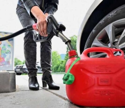 Як довго можна зберігати бензин і чому купувати про запас небезпечно Як довго можна зберігати бензин і чому купувати про запас небезпечно