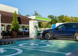 Кожен п’ятий власник електромобіля повертається до авто з ДВЗ: дослідження Кожен п’ятий власник електромобіля повертається до авто з ДВЗ: дослідження